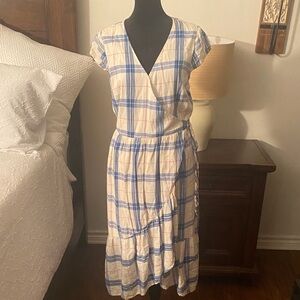Old Navy Blue and White Plaid Wrap Midi Dress
